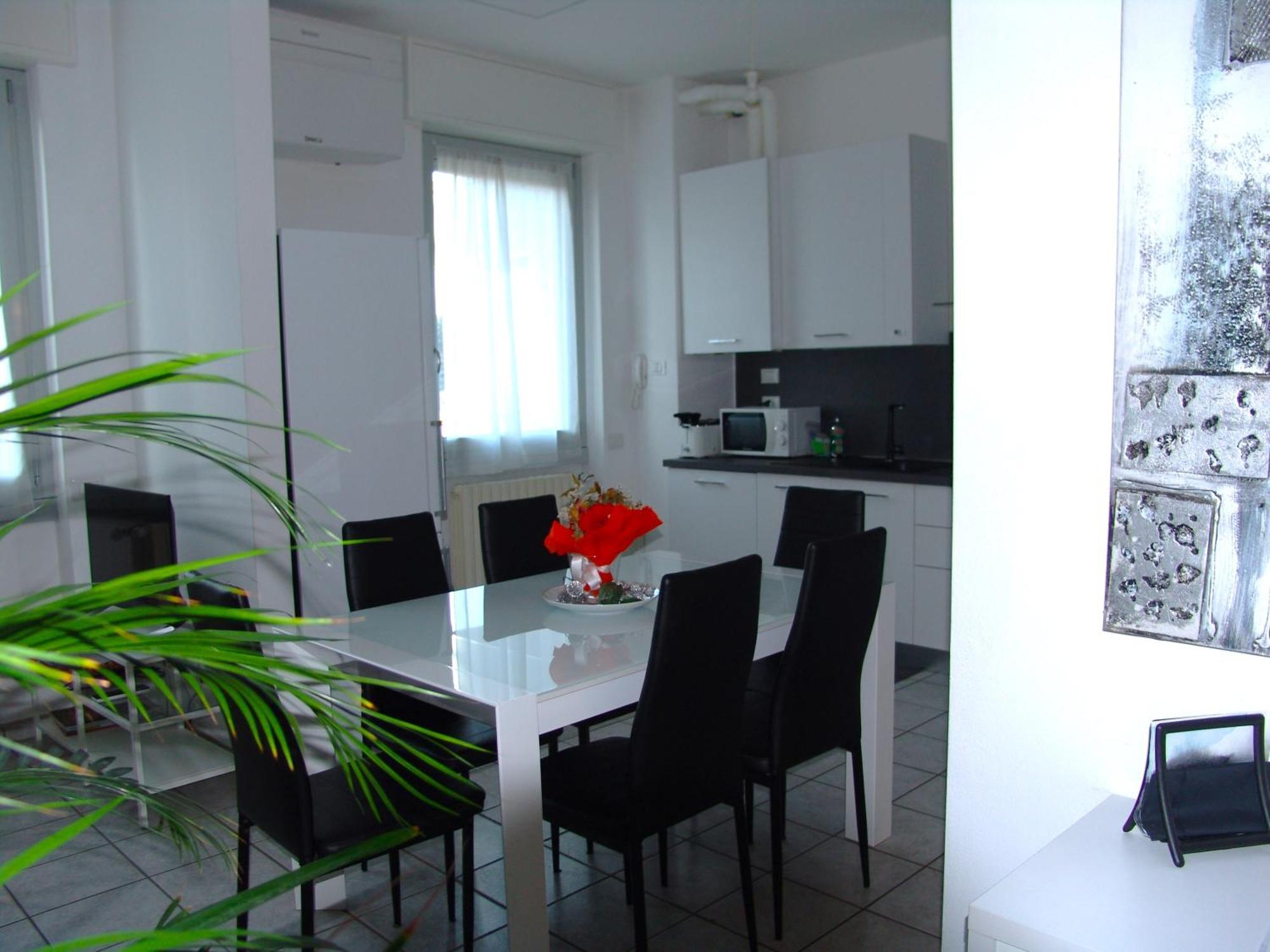 Modern Apartment Luci & Stelle Near Lake Como Nibionno Exterior foto